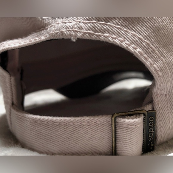 Adidas Trefoil Logo Fit ICE Purple Strapback Adjustable Baseball Cap NWOT - Picture 8 of 9